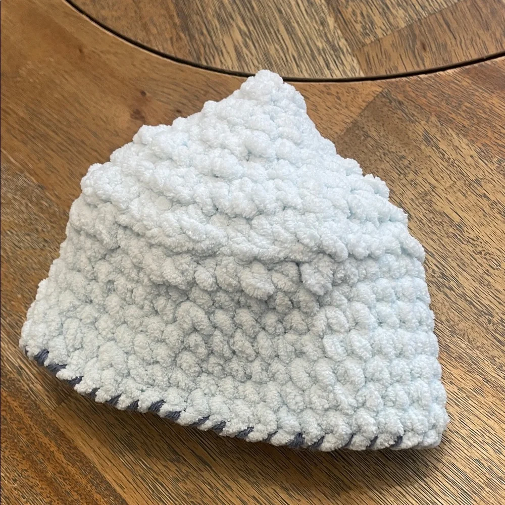 N/A handmade knit